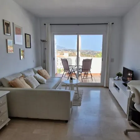 La Casa Soleada, Near Marbella In Apartamento
