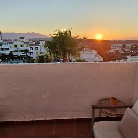 Apartamento La Casa Soleada, Near Marbella In *